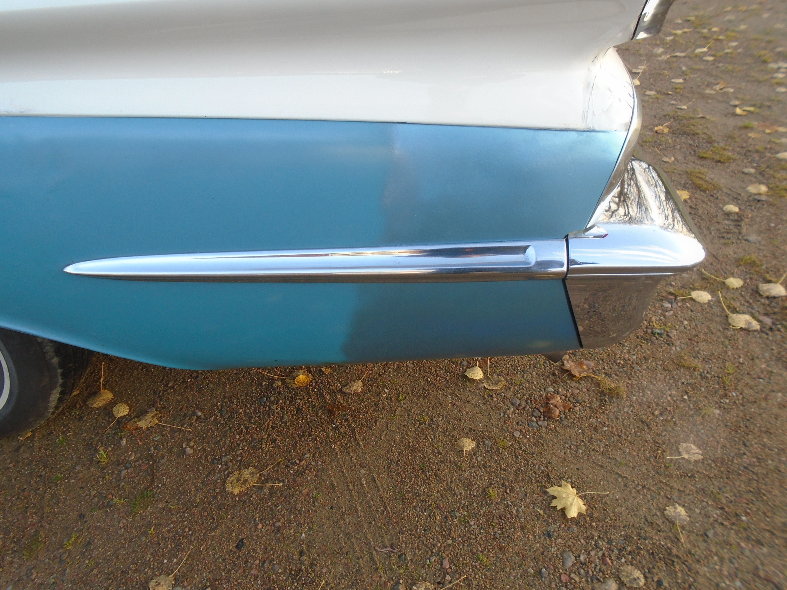 -59 Olds (13).JPG